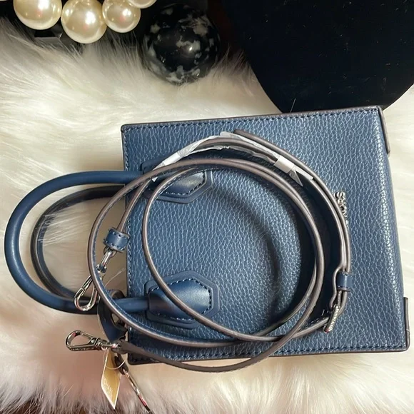 Michael Kors - Picture 5 of 5